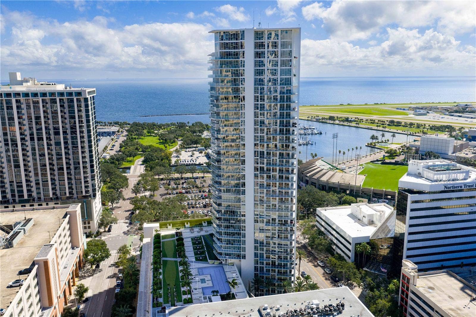 175 1ST STREET S, #2701, St Petersburg, FL 33701 175 1ST STREET S, #2701, St Petersburg, FL 33701