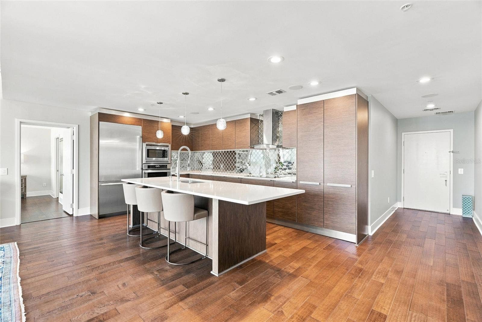 175 1ST STREET S, #2701, St Petersburg, FL 33701 175 1ST STREET S, #2701, St Petersburg, FL 33701