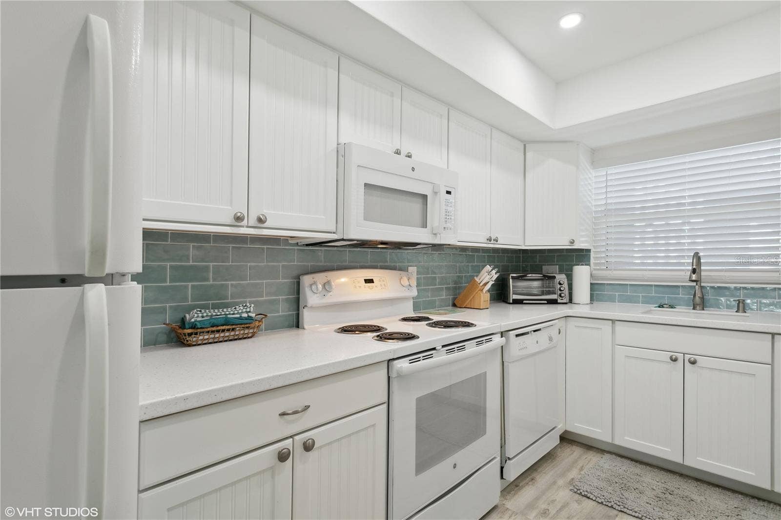 6363 GULF WINDS DRIVE, #332, St Pete Beach, FL 33706 6363 GULF WINDS DRIVE, #332, St Pete Beach, FL 33706