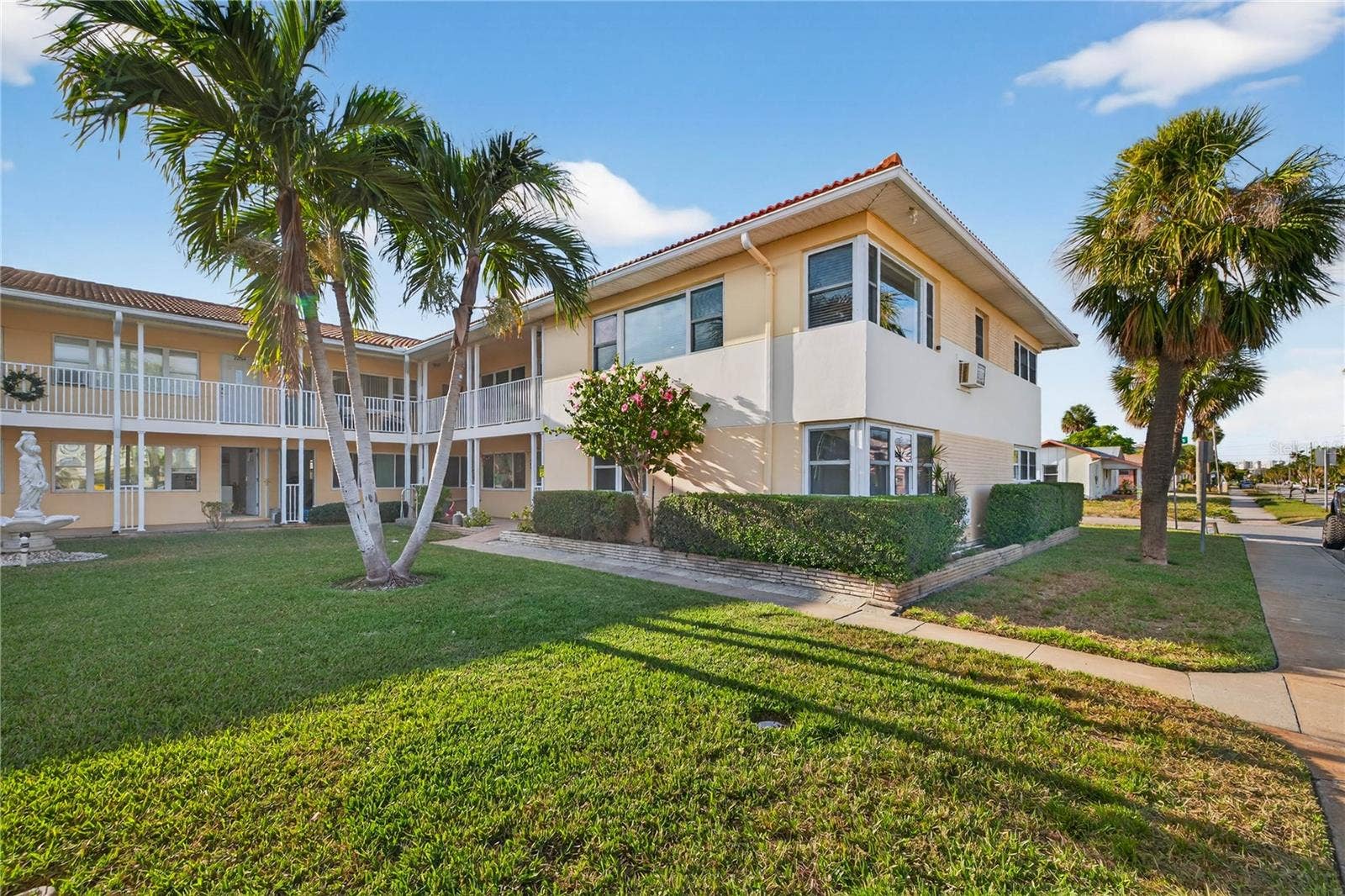 7740 BOCA CIEGA DRIVE, #201, St Pete Beach, FL 33706 7740 BOCA CIEGA DRIVE, #201, St Pete Beach, FL 33706