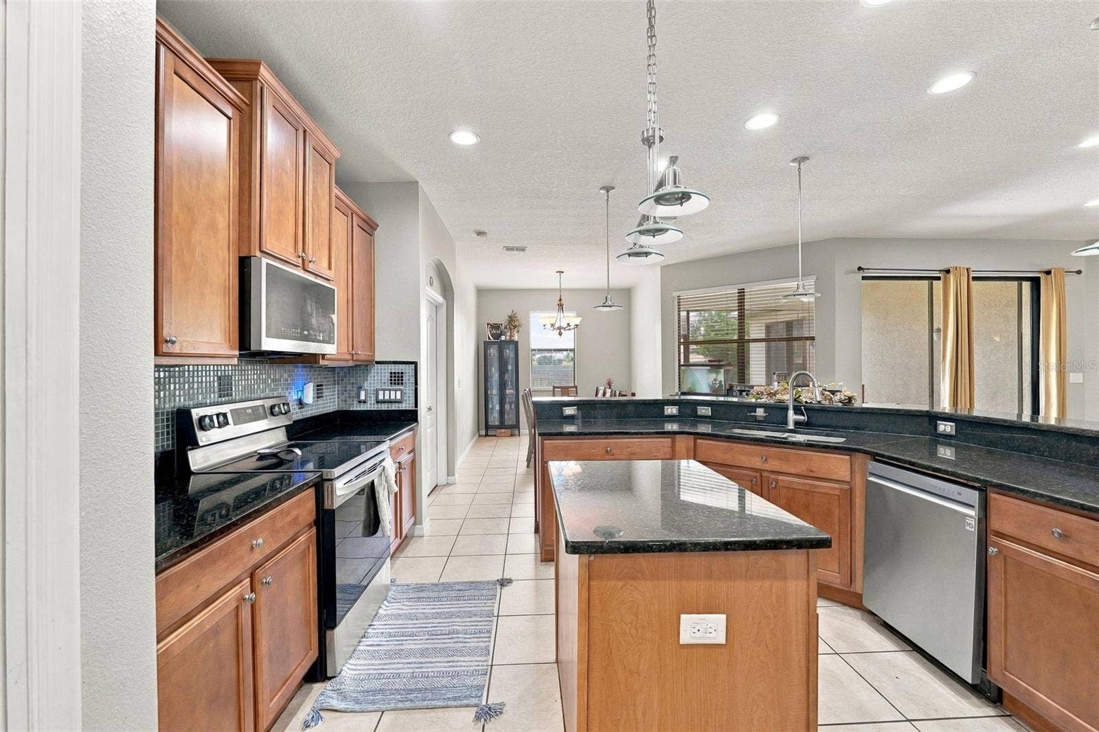 9808 CARR ROAD, Riverview, FL 33569 9808 CARR ROAD, Riverview, FL 33569