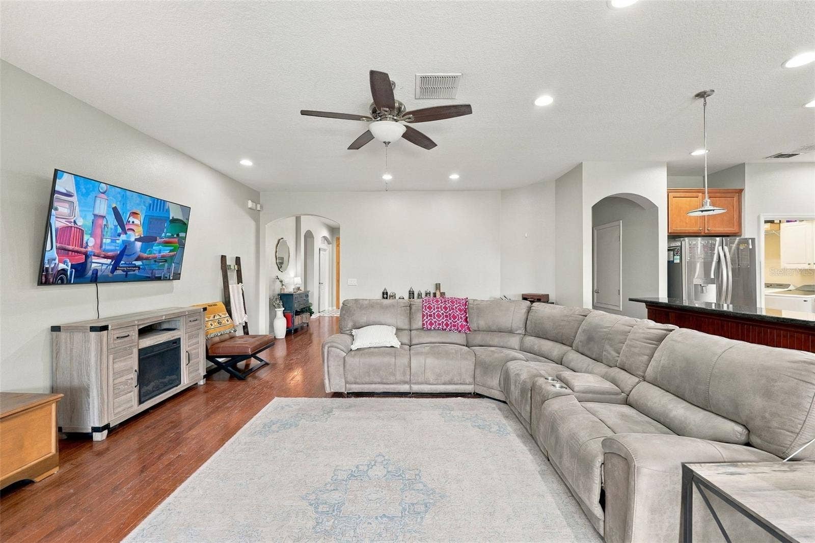 9808 CARR ROAD, Riverview, FL 33569 9808 CARR ROAD, Riverview, FL 33569