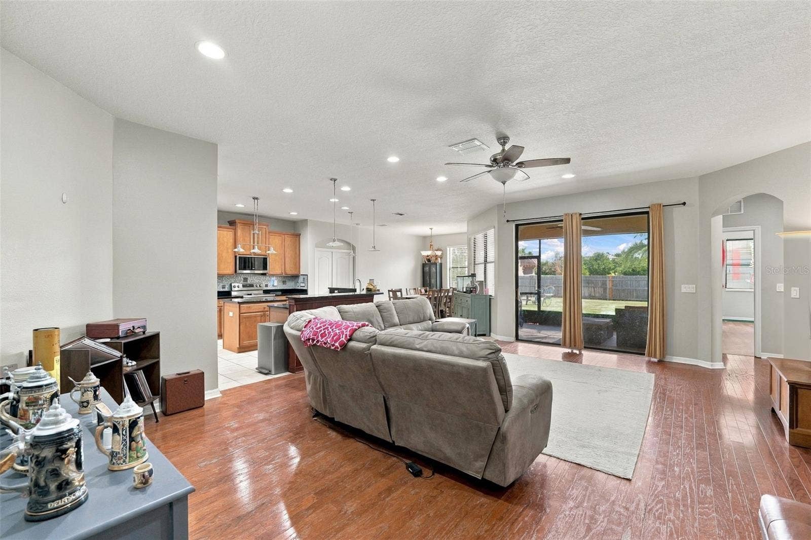 9808 CARR ROAD, Riverview, FL 33569 9808 CARR ROAD, Riverview, FL 33569