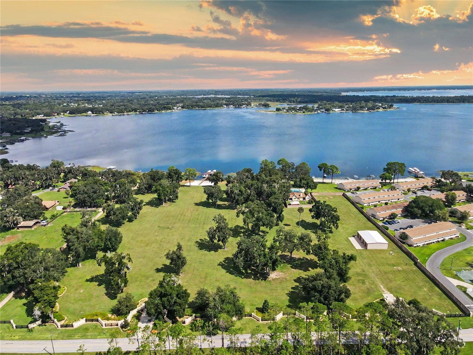10915 SE SUNSET HARBOR ROAD, Summerfield, FL 34491 10915 SE SUNSET HARBOR ROAD, Summerfield, FL 34491