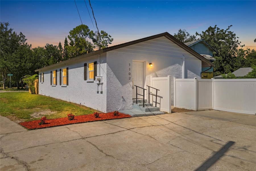 Property photo for 1102 E SITKA STREET, Tampa, FL