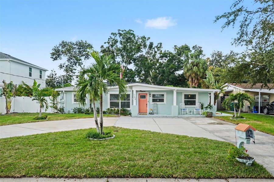Property photo for 3204 W PEARL AVENUE, Tampa, FL