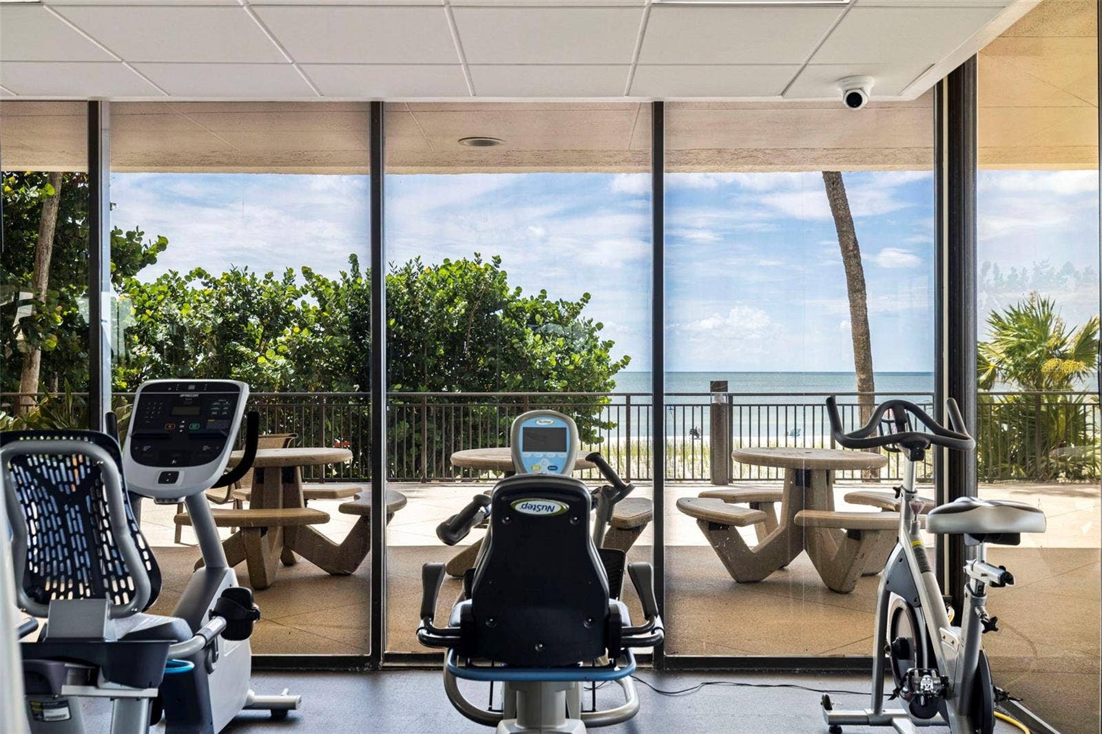 7600 BAYSHORE DRIVE, #208, Treasure Island, FL 33706 7600 BAYSHORE DRIVE, #208, Treasure Island, FL 33706