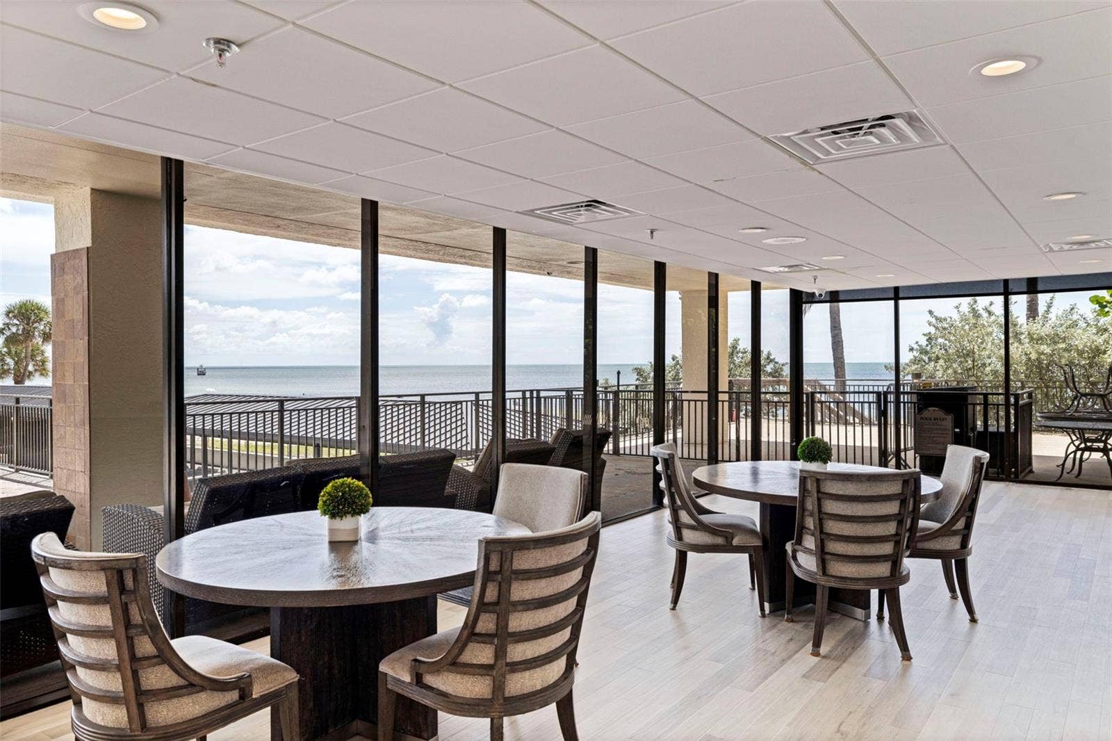 7600 BAYSHORE DRIVE, #208, Treasure Island, FL 33706 7600 BAYSHORE DRIVE, #208, Treasure Island, FL 33706