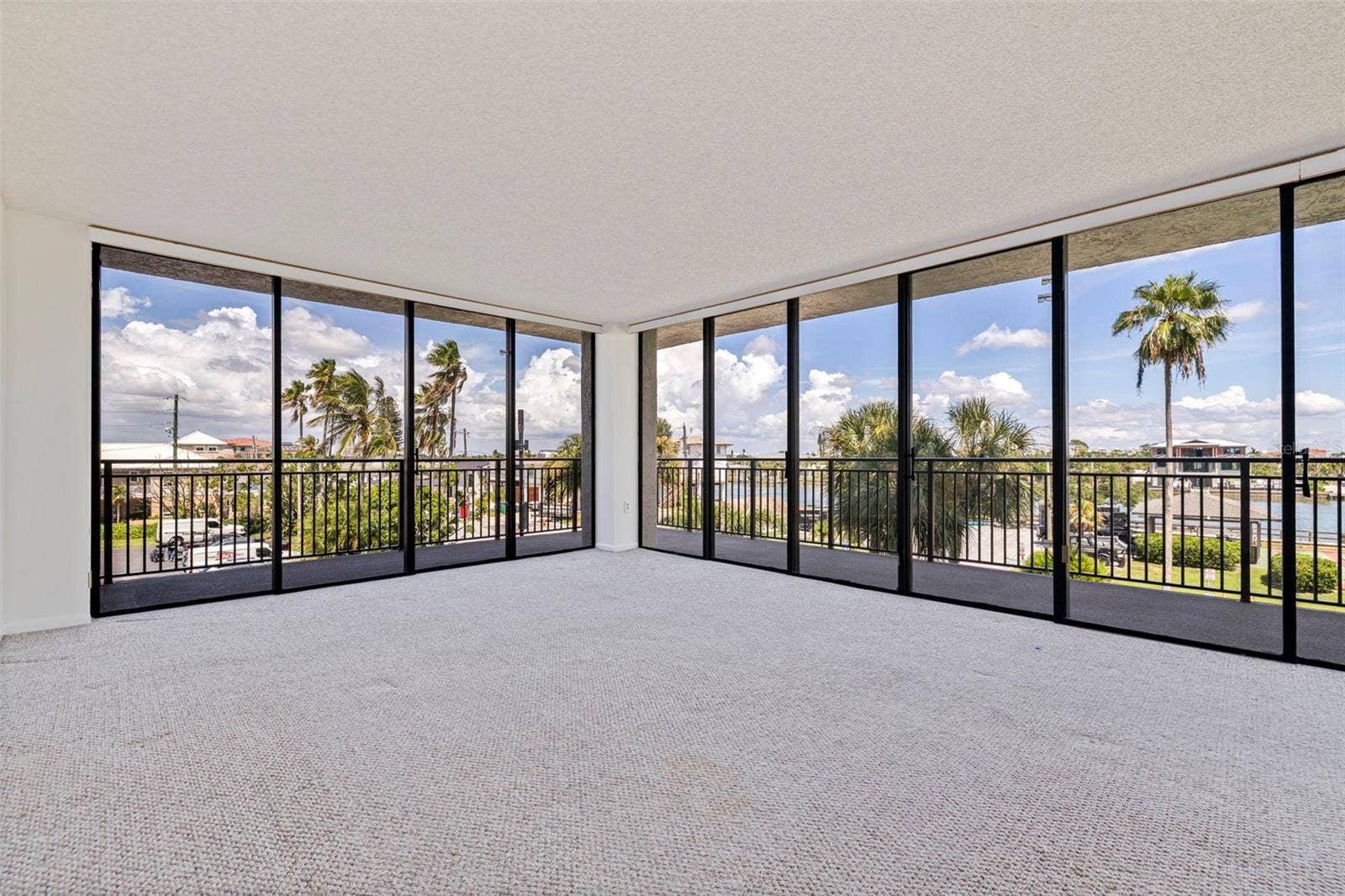 7600 BAYSHORE DRIVE, #208, Treasure Island, FL 33706 7600 BAYSHORE DRIVE, #208, Treasure Island, FL 33706