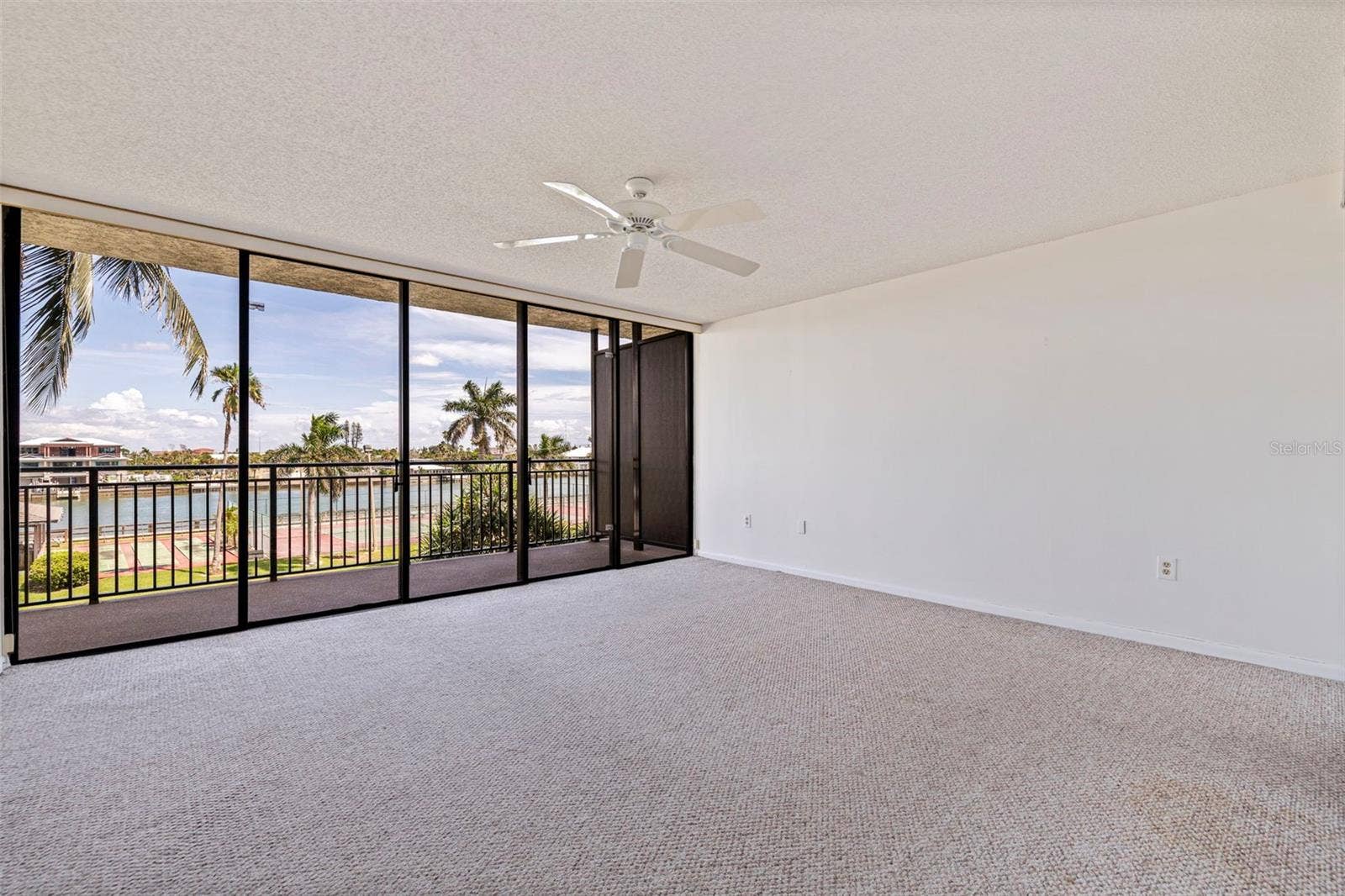 7600 BAYSHORE DRIVE, #208, Treasure Island, FL 33706 7600 BAYSHORE DRIVE, #208, Treasure Island, FL 33706