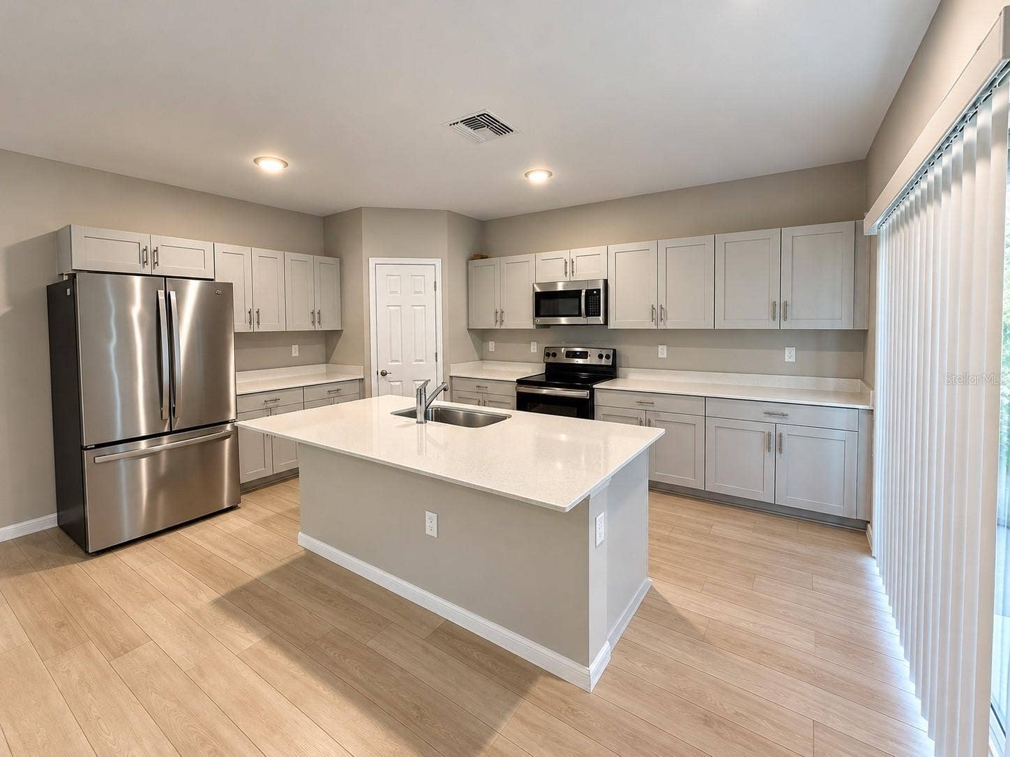 7540 FREESIA TRACE, Wesley Chapel, FL 33545 7540 FREESIA TRACE, Wesley Chapel, FL 33545