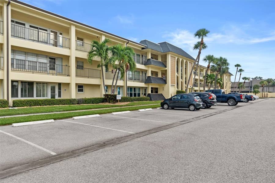 Property photo for 4700 COVE CIRCLE, #102, St Petersburg, FL