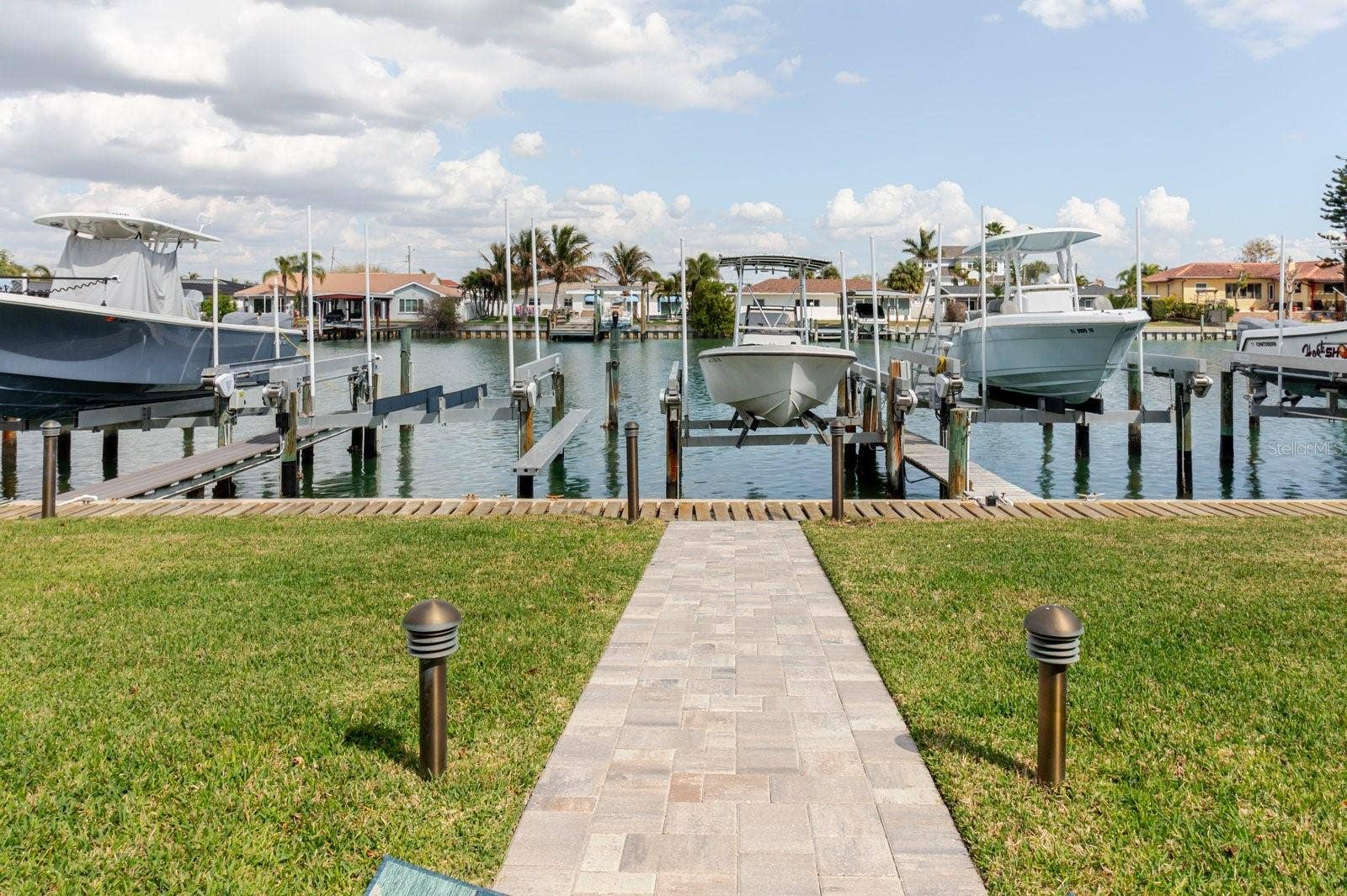 311 ISLAND WAY, #101, Clearwater, FL 33767 311 ISLAND WAY, #101, Clearwater, FL 33767