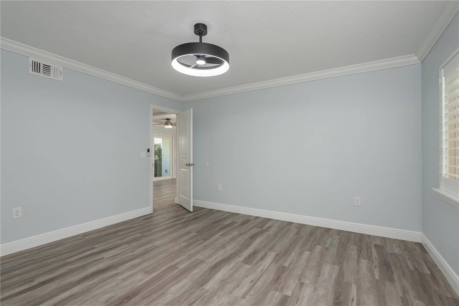 311 ISLAND WAY, #101, Clearwater, FL 33767 311 ISLAND WAY, #101, Clearwater, FL 33767