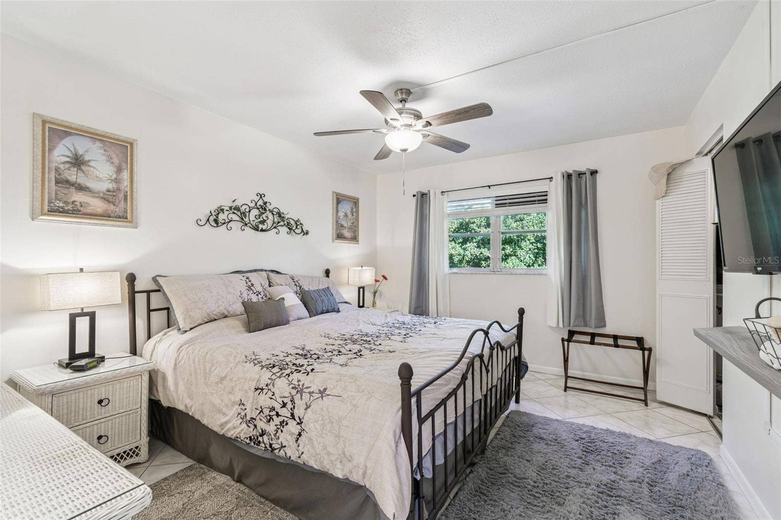 2750 E BAY DRIVE, #12B, Largo, FL 33771 2750 E BAY DRIVE, #12B, Largo, FL 33771