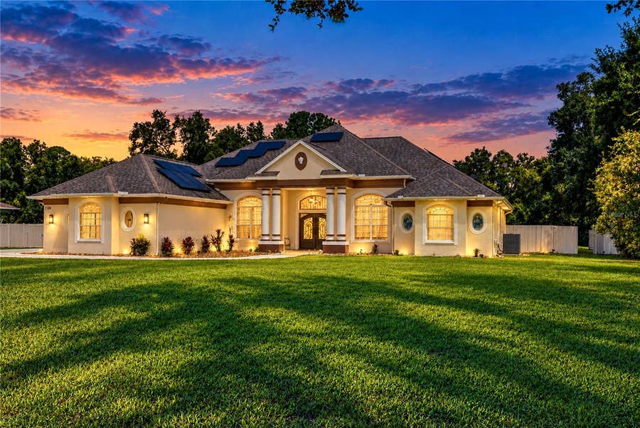 Property photo for 7136 QUAIL HOLLOW BOULEVARD, Wesley Chapel, FL