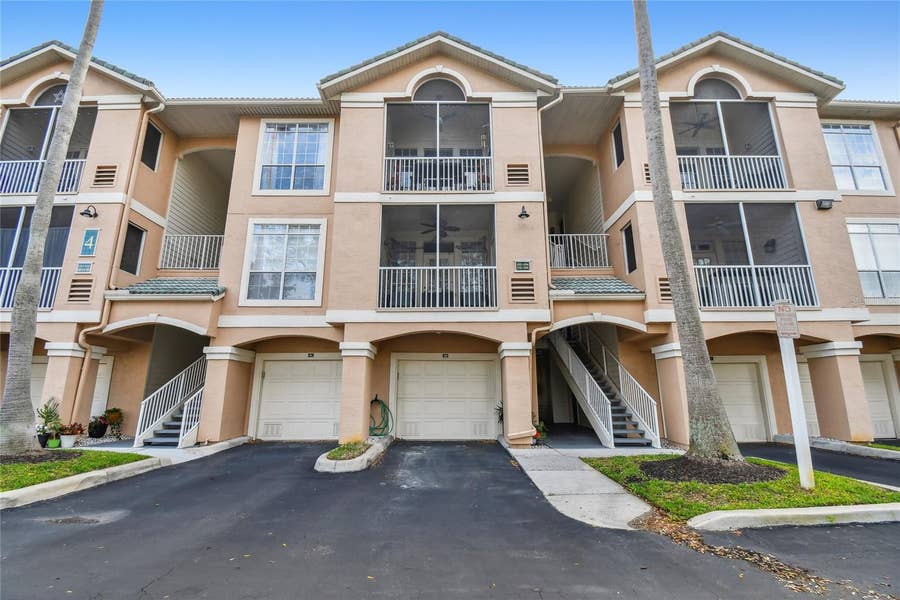 Property photo for 4304 BAY CLUB CIRCLE, #0, Tampa, FL