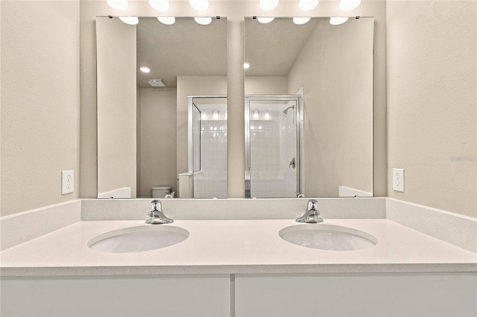 1193 WILD CREST LANE, Daytona Beach, FL 32117 Owner's Bath