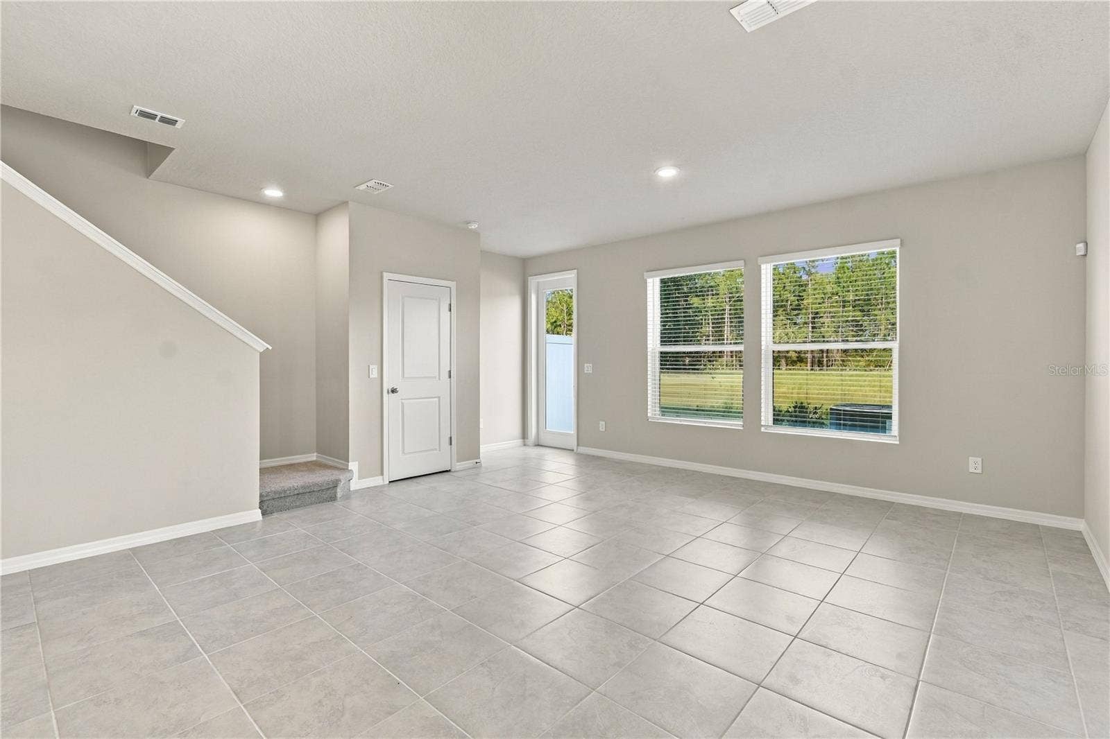 1193 WILD CREST LANE, Daytona Beach, FL 32117 Family Room