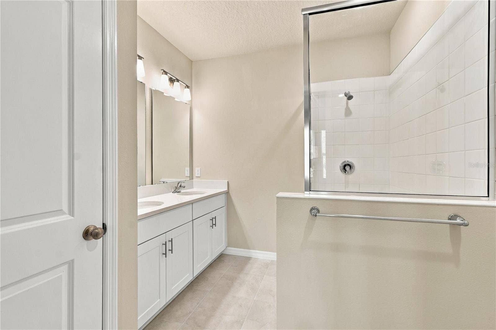 1193 WILD CREST LANE, Daytona Beach, FL 32117 Owner's Bath