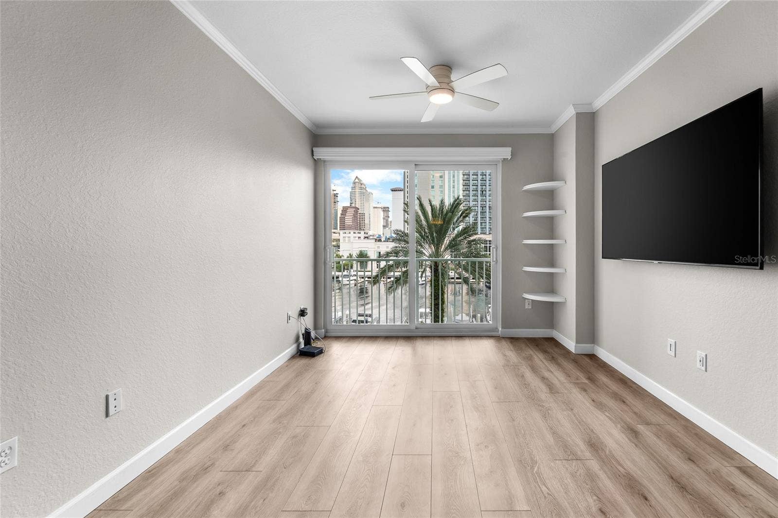 700 S HARBOUR ISLAND BOULEVARD, #323, Tampa, FL 33602