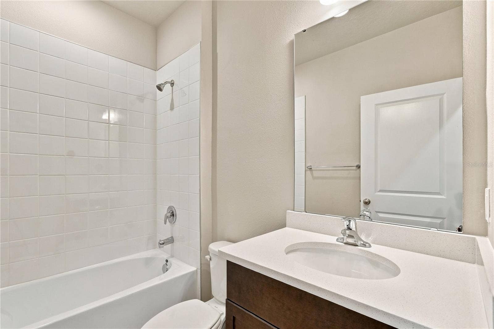 1184 WILD CREST LANE, Daytona Beach, FL 32117 Bathroom