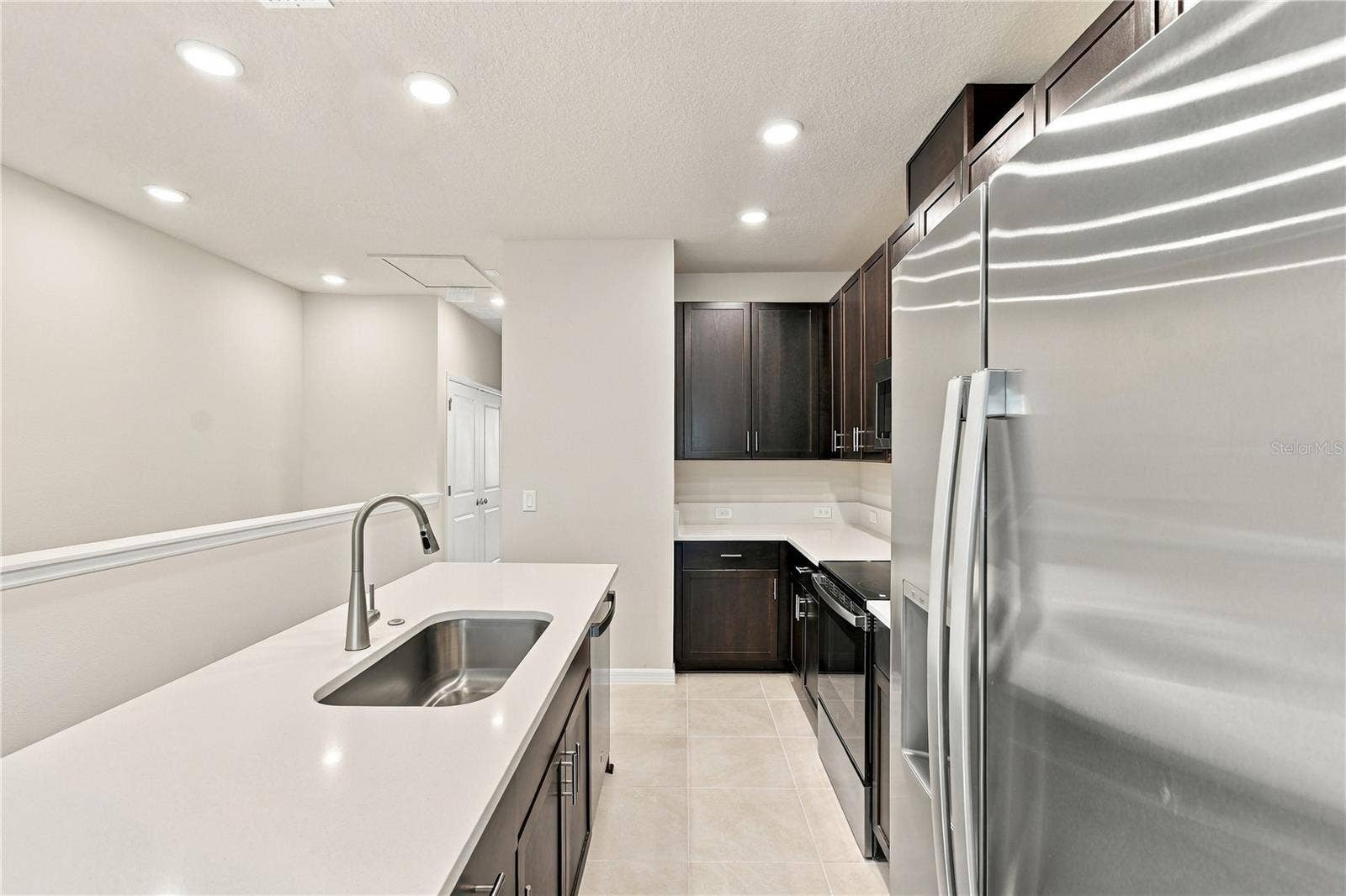 1184 WILD CREST LANE, Daytona Beach, FL 32117 Kitchen