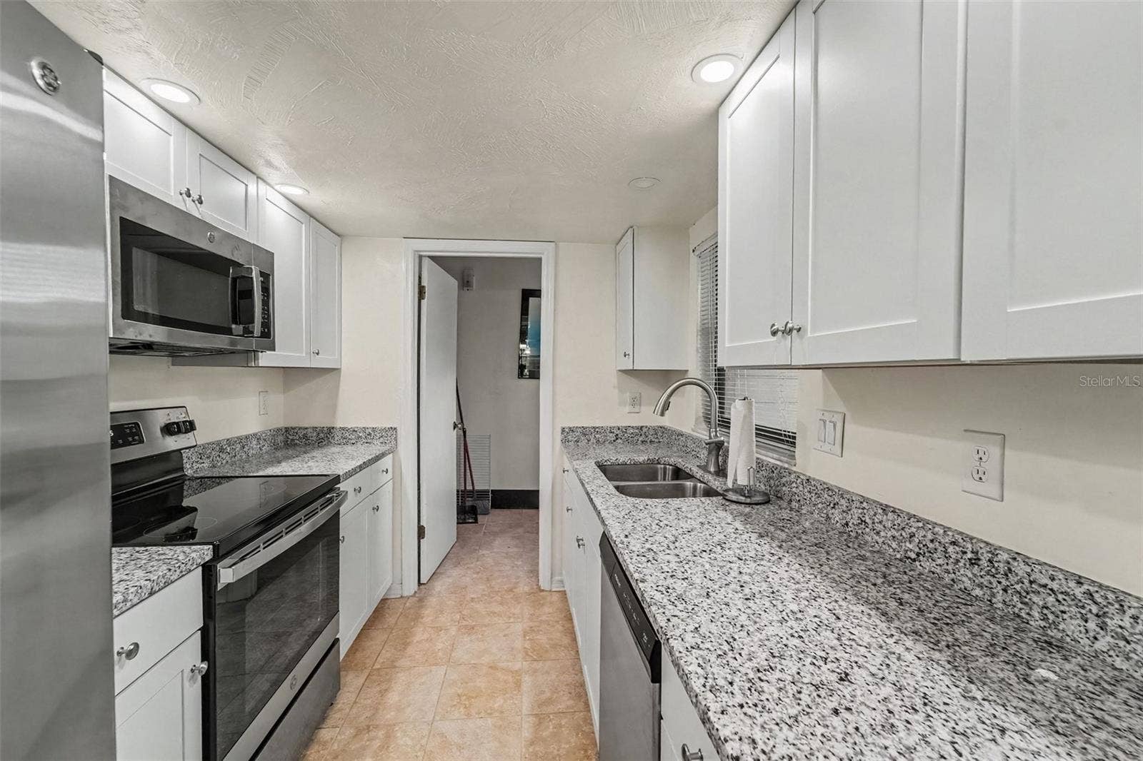 175 E HARTFORD STREET, #5A, Hernando, FL 34442 Kitchen