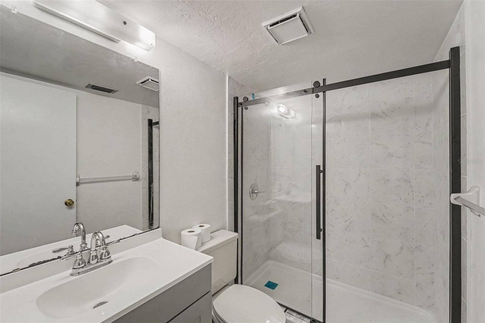 175 E HARTFORD STREET, #5A, Hernando, FL 34442 Master Bath