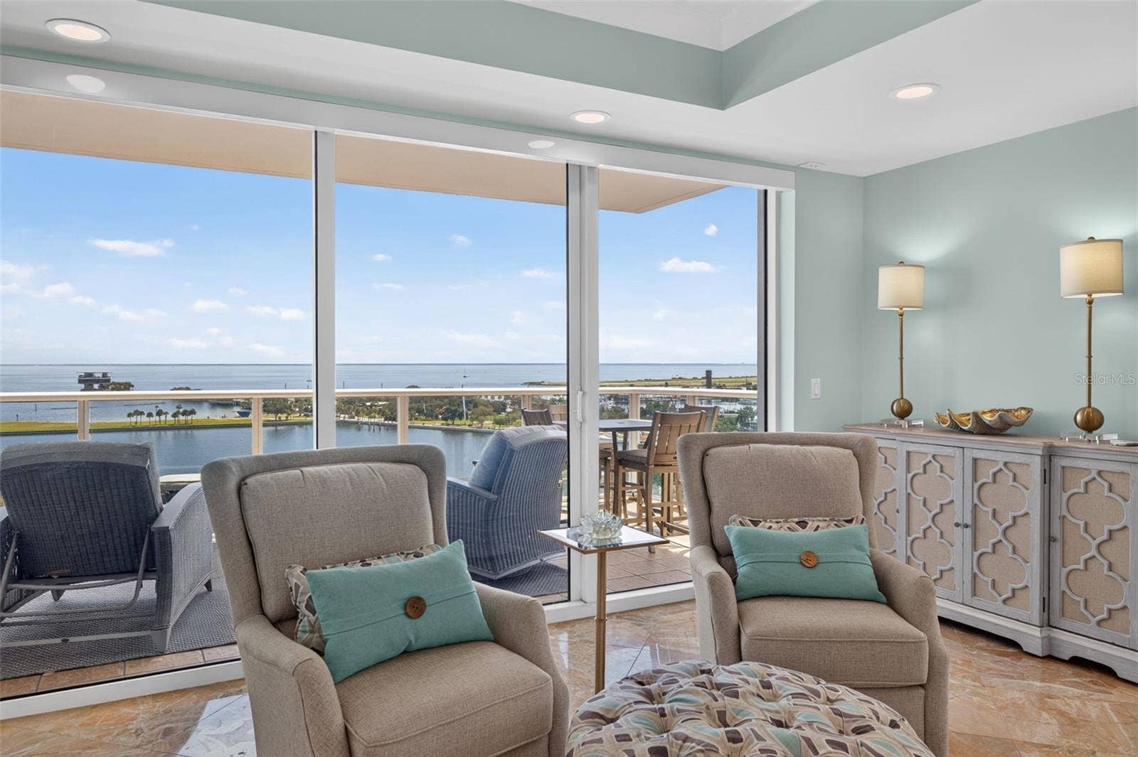 400 BEACH DRIVE NE, #1004, St Petersburg, FL 33701
