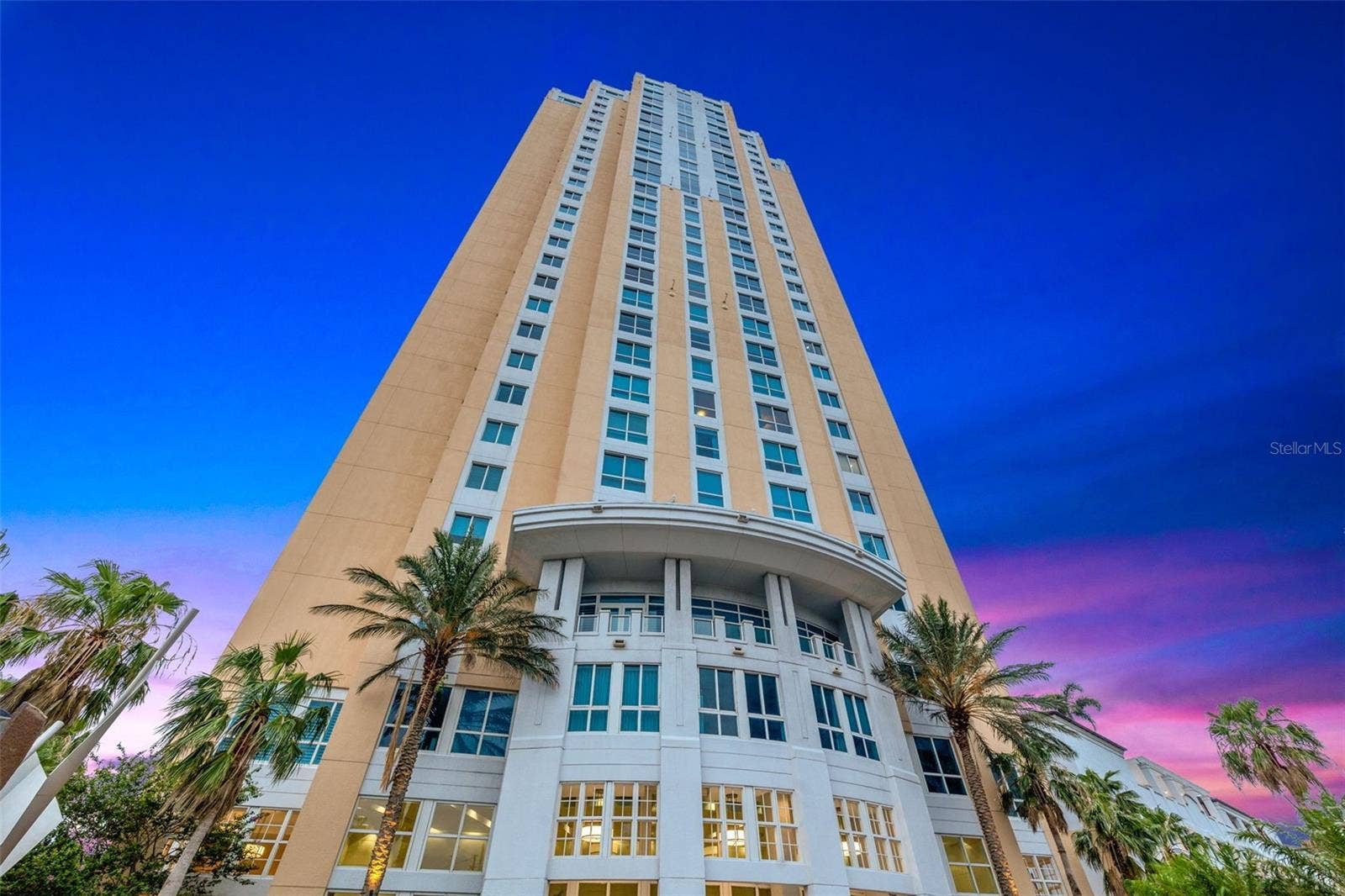 400 BEACH DRIVE NE, #1004, St Petersburg, FL 33701
