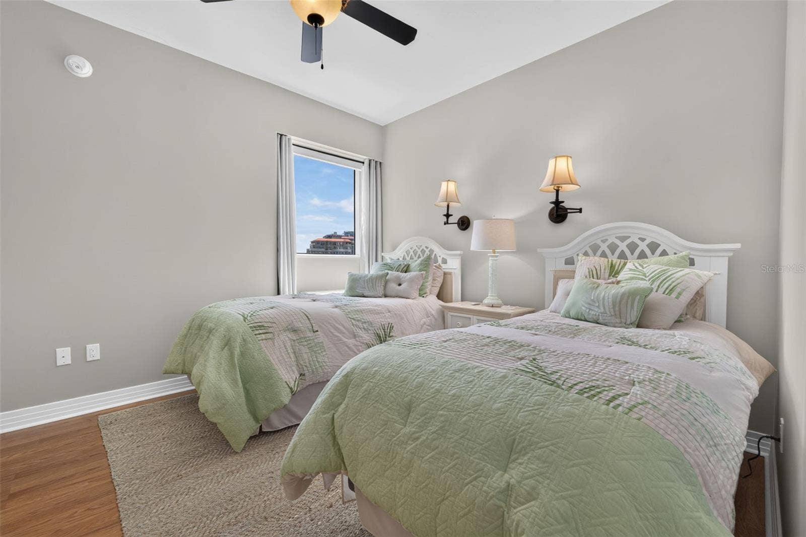 400 BEACH DRIVE NE, #1004, St Petersburg, FL 33701