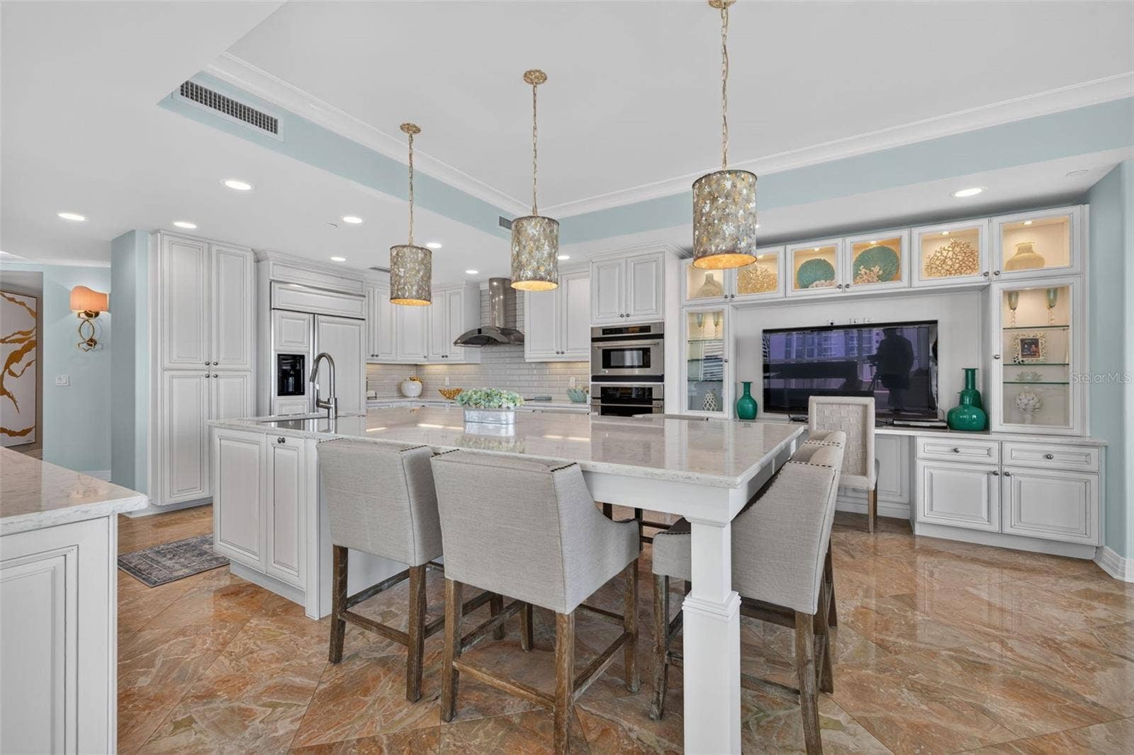 400 BEACH DRIVE NE, #1004, St Petersburg, FL 33701