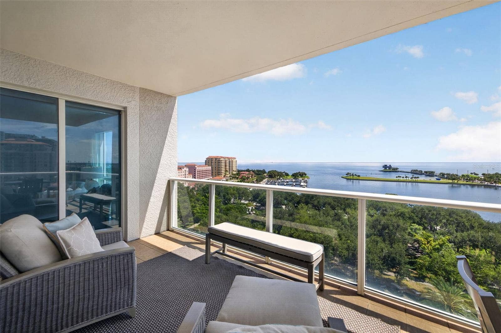 400 BEACH DRIVE NE, #1004, St Petersburg, FL 33701