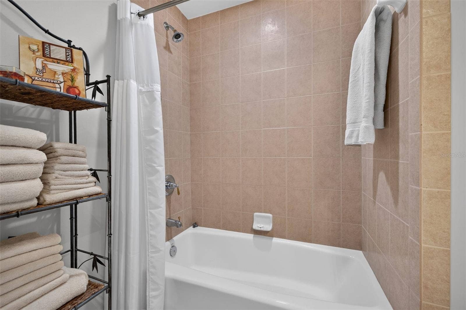400 BEACH DRIVE NE, #1004, St Petersburg, FL 33701