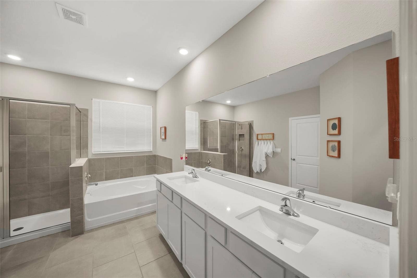 6016 WANDERING WILLOW DRIVE, Wesley Chapel, FL 33545 6016 WANDERING WILLOW DRIVE, Wesley Chapel, FL 33545