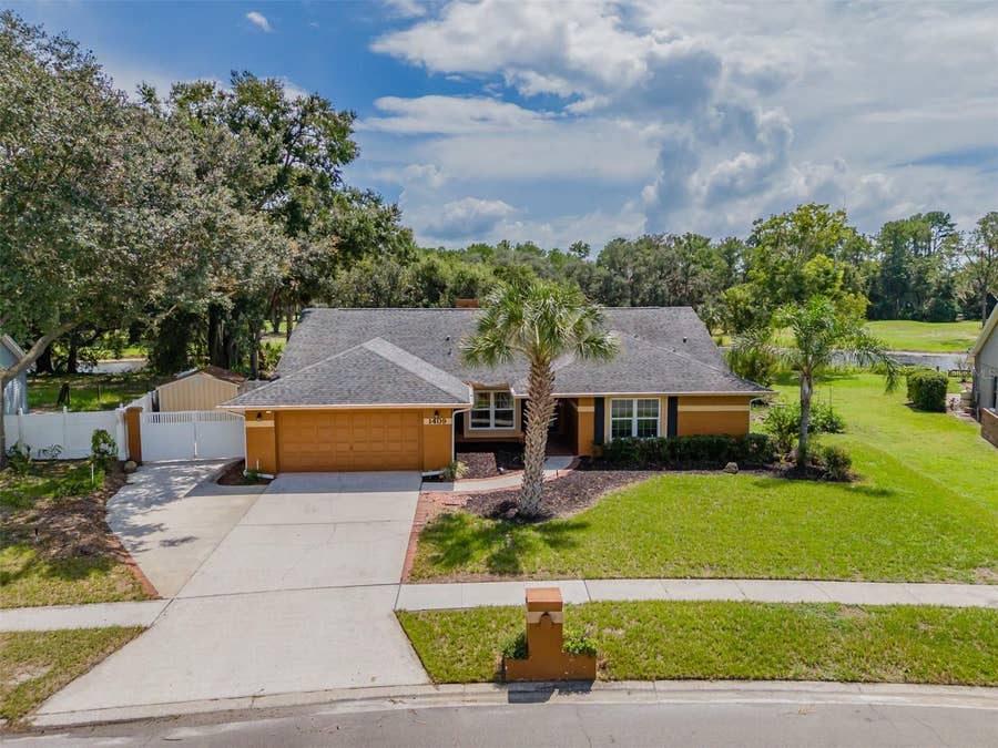 Property photo for 1409 HOLLEMAN, Valrico, FL