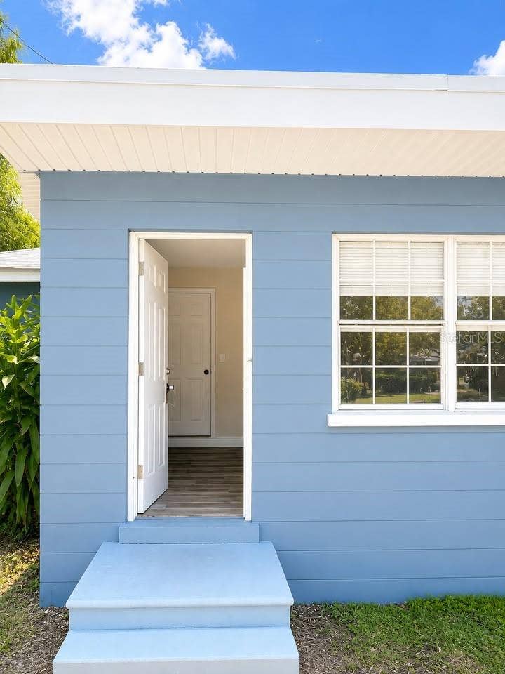 Property photo for 220 13TH AVENUE W, Bradenton, FL