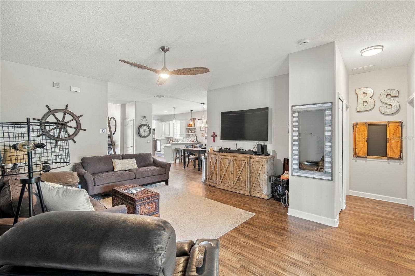 Open and Bright Living Room Facing North