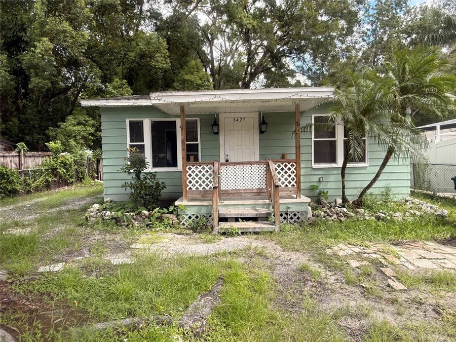 Property photo for 8425 N JONES AVENUE, Tampa, FL