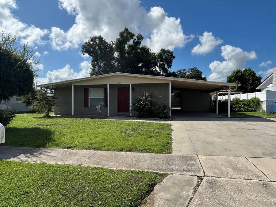 Property photo for 7109 LIMESTONE LANE, Tampa, FL