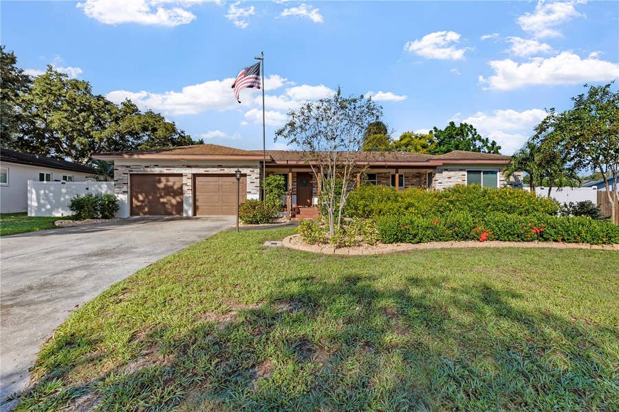 Property photo for 1324 WHITACRE DRIVE, Clearwater, FL