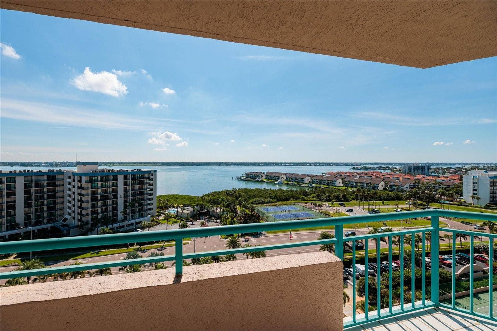 1520 GULF BOULEVARD, #1107, Clearwater, FL 33767 1520 GULF BOULEVARD, #1107, Clearwater, FL 33767