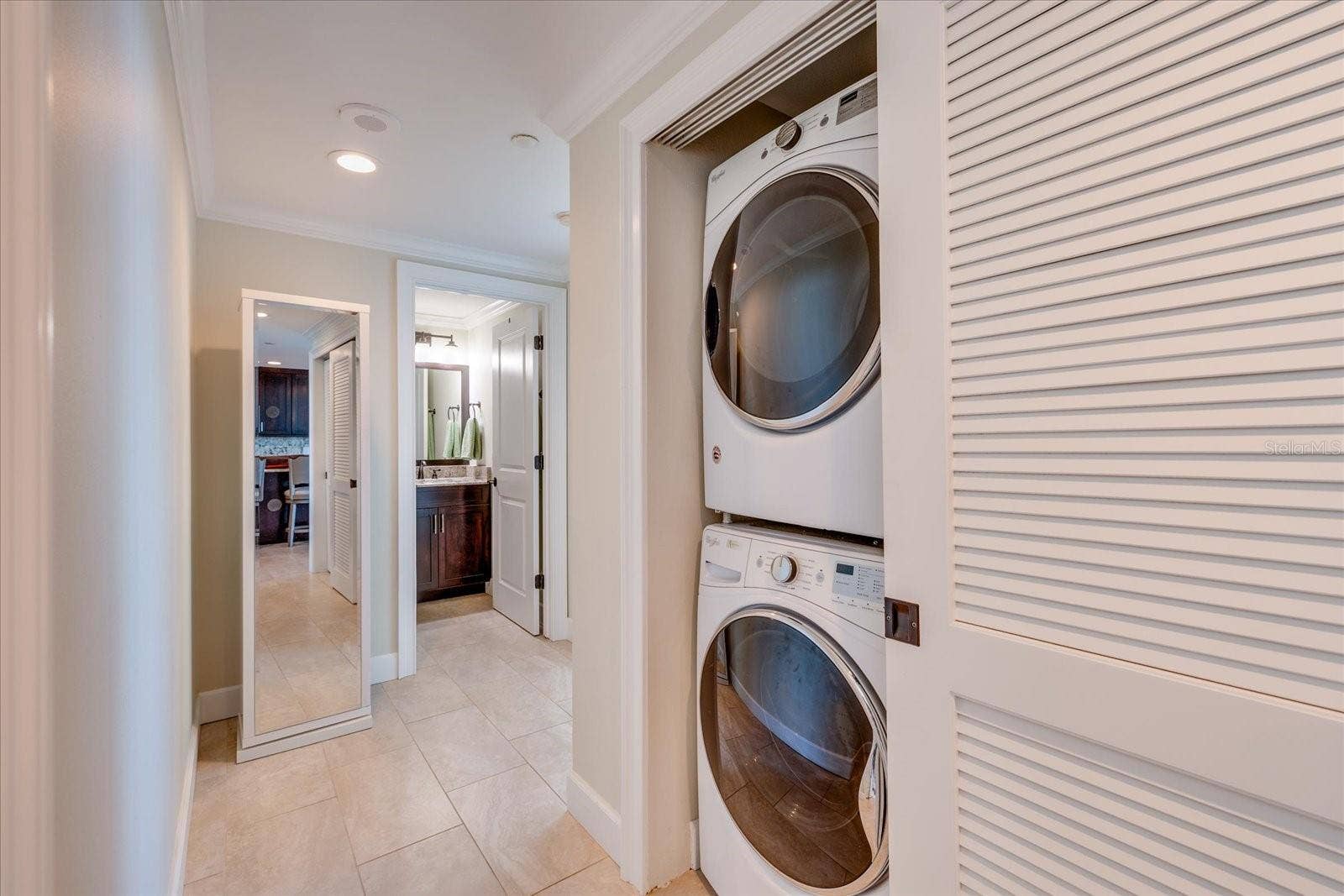 1520 GULF BOULEVARD, #1107, Clearwater, FL 33767 1520 GULF BOULEVARD, #1107, Clearwater, FL 33767