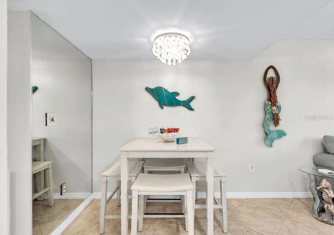 8470 W GULF BOULEVARD, #210, Treasure Island, FL 33706 8470 W GULF BOULEVARD, #210, Treasure Island, FL 33706