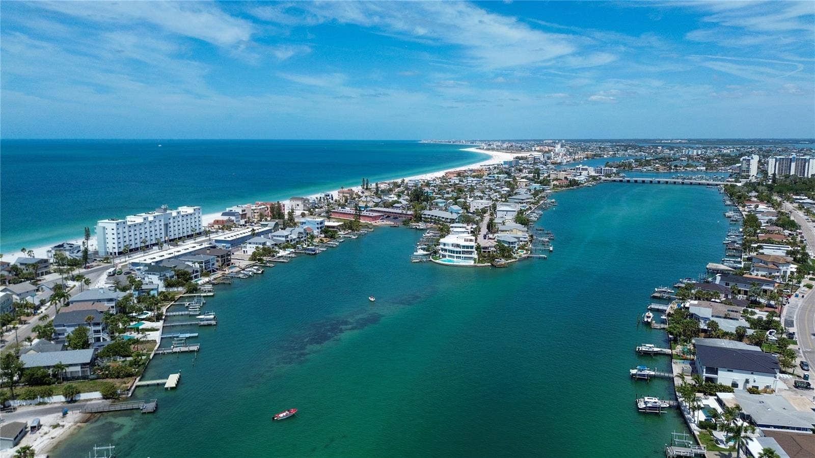 8470 W GULF BOULEVARD, #210, Treasure Island, FL 33706 8470 W GULF BOULEVARD, #210, Treasure Island, FL 33706