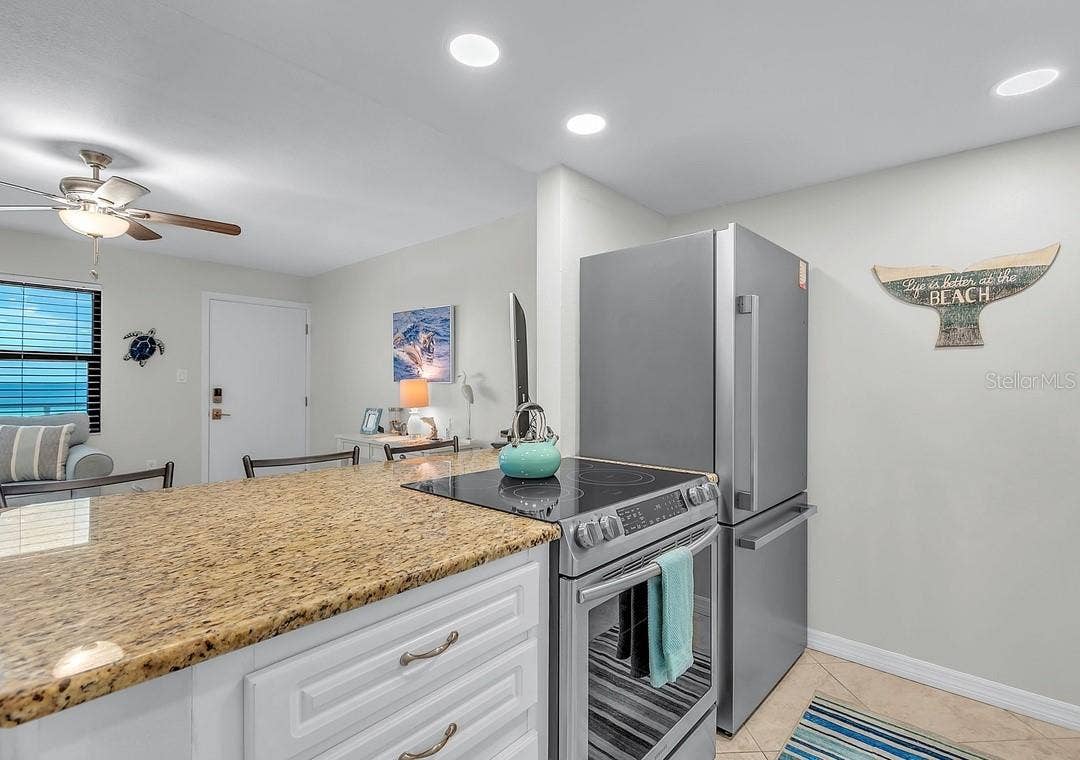 8470 W GULF BOULEVARD, #210, Treasure Island, FL 33706 8470 W GULF BOULEVARD, #210, Treasure Island, FL 33706