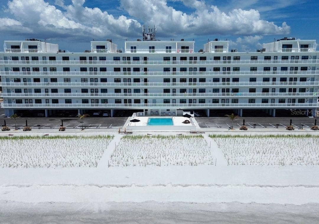 8470 W GULF BOULEVARD, #210, Treasure Island, FL 33706 8470 W GULF BOULEVARD, #210, Treasure Island, FL 33706