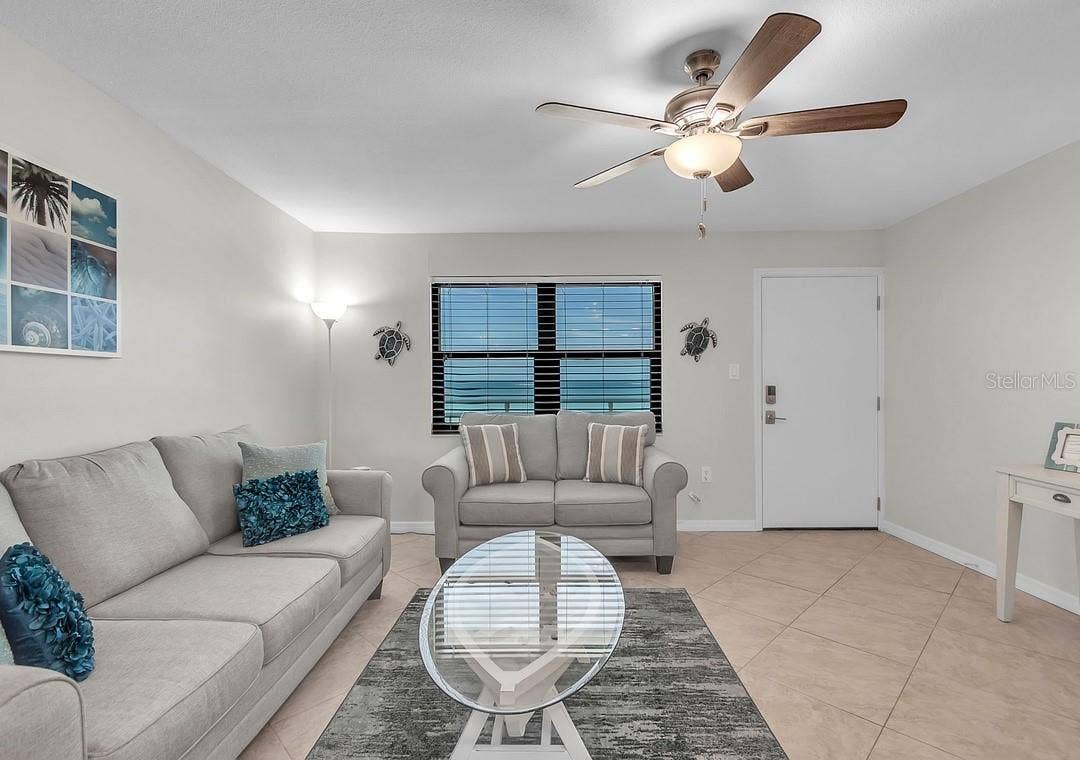 8470 W GULF BOULEVARD, #210, Treasure Island, FL 33706 8470 W GULF BOULEVARD, #210, Treasure Island, FL 33706