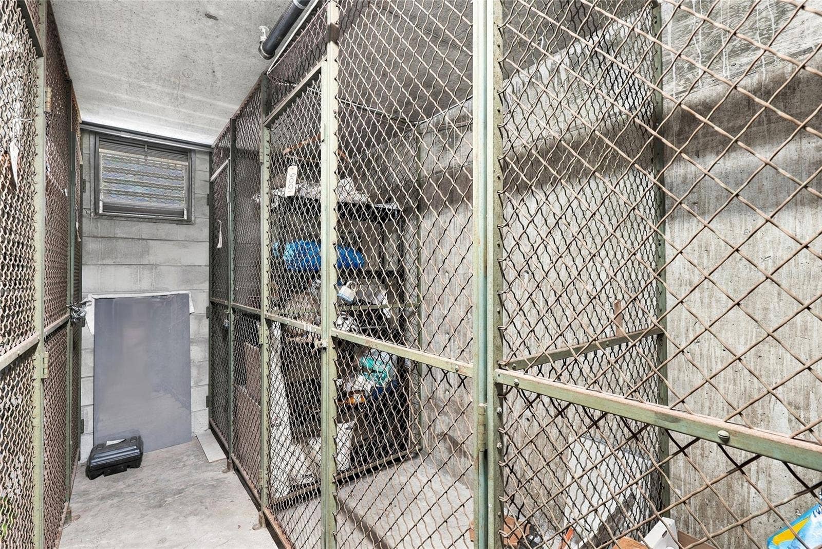 Storage locker